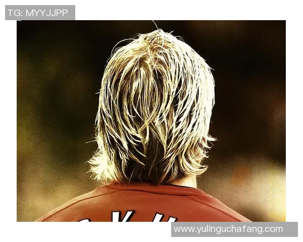 足球明星绘制圣号的高清图片欣赏与解析